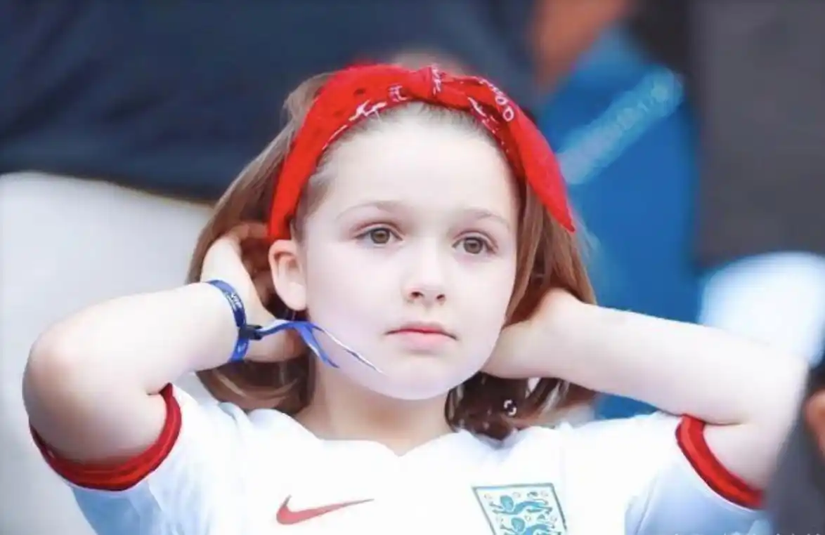 贝克汉姆成护女狂魔,小女儿被全家宠着,一人就能撑起全家颜值