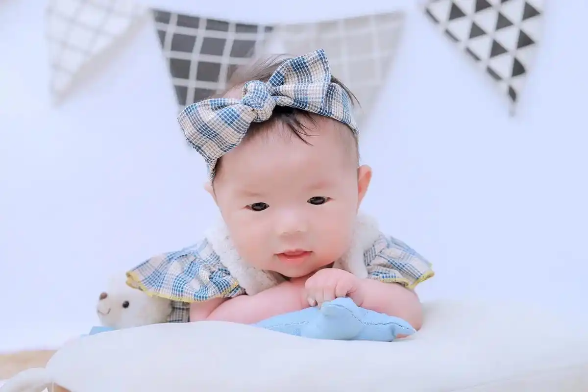 宝宝成长记～叮7977请签收 79 030323今