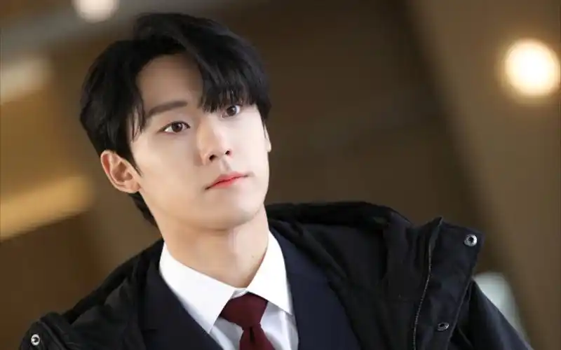 五月的青春李到晛ep119因为不敢杀人就要挨打因为多管闲事就要被打