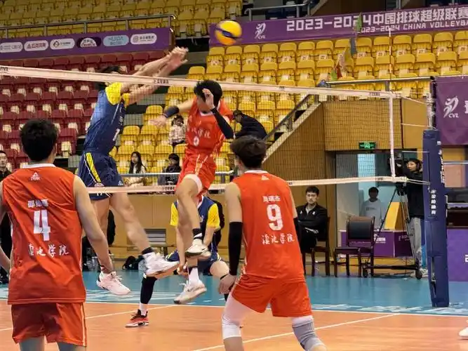 20232024中国男排超级联赛第二十五轮第143场云南队主场1比3负四川队