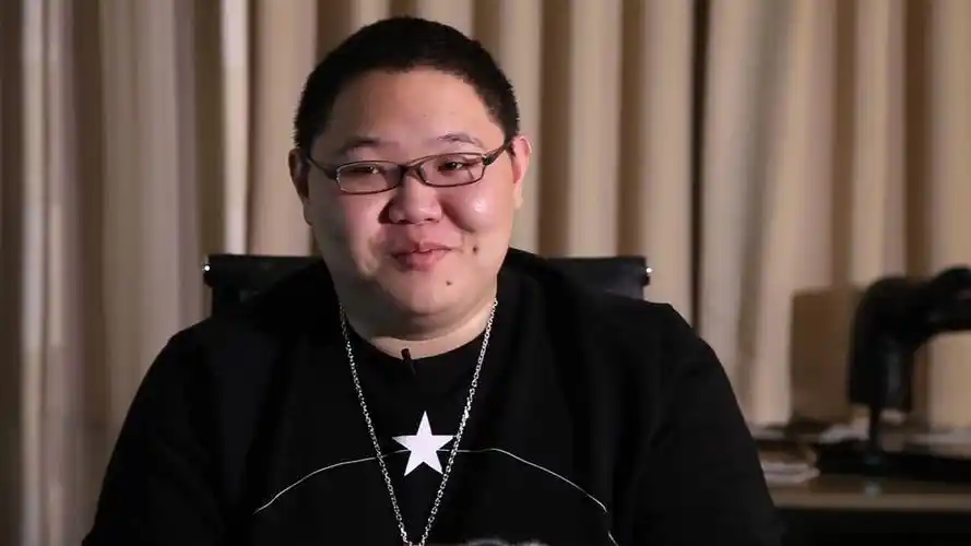 lol主播大事件!小团团确认被捕,doinb逃过一劫,能回来已是万幸