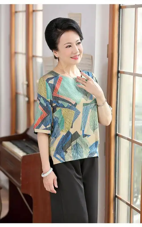 高档品牌中老年人大码短袖中年妈妈夏装50岁60套装女装婆婆夏天上衣服