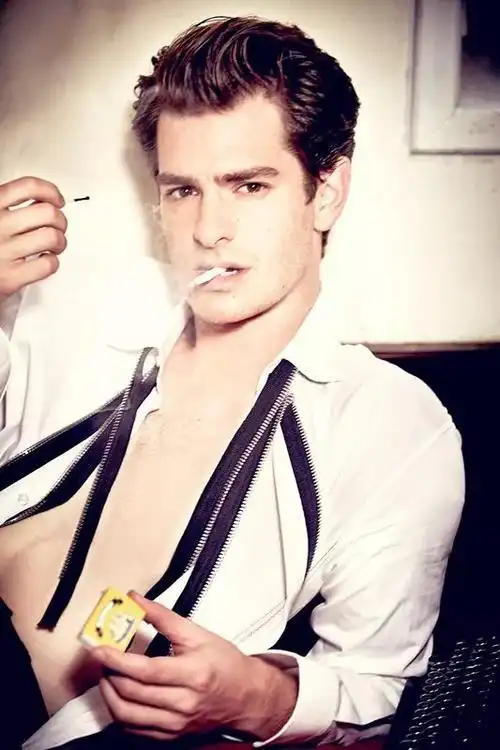 没去看漫威但是我找到了英雄的女装play