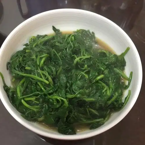 cest la vie做的清炒枸杞头