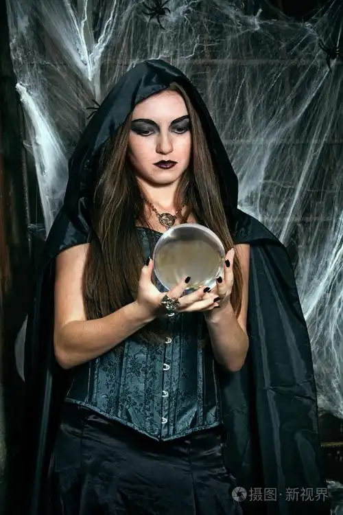 一个年轻的女巫的肖像