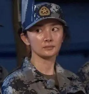 贵圈10大女星卸妆后丑照,柳岩一点不性感,baby反差有点大