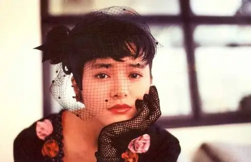 曾哲贞和叶蕴仪的故事告诉我们:女人一定不能为了.