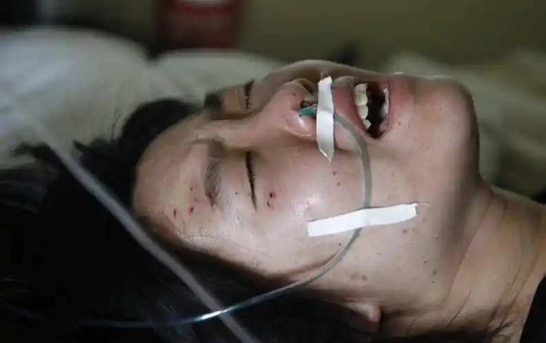 最新闻-7.23温州动车特大追尾事故记录图片还原