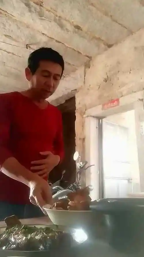 闽南人在敬公妈