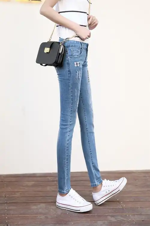 牛仔裤女春季新款韩版显瘦紧身小脚潮流百搭时尚高腰铅笔裤