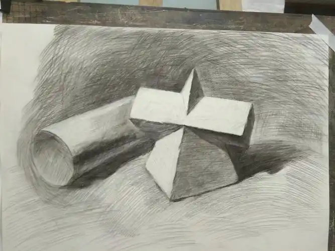 素描暑假作业4:两个几何体静物组合
