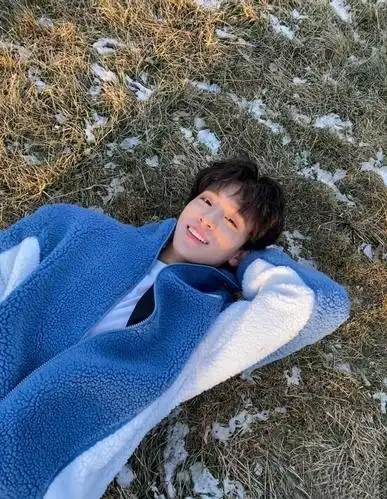 余景天百万女团腿?臭屁又可爱,这么宝藏的男孩子一定要出道啊!