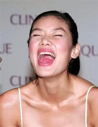 娱乐圈中有些嘴看似不大的女星,实则也是大嘴潜力股,就比如张柏芝,看