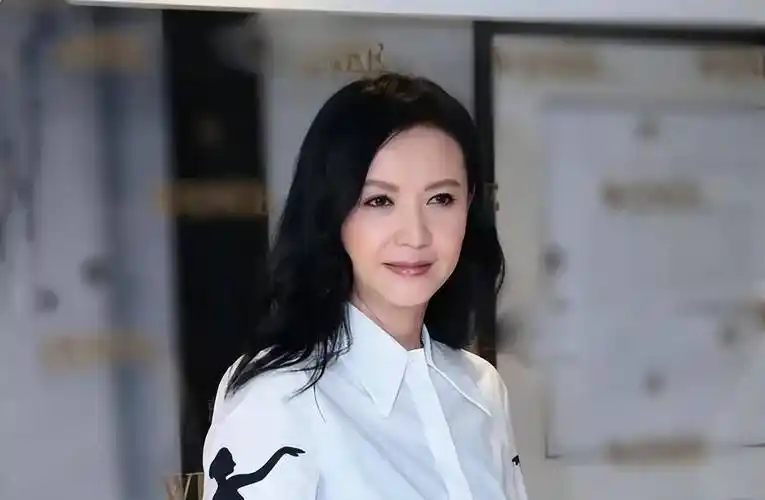 被梁朝伟前女友惊艳到了!