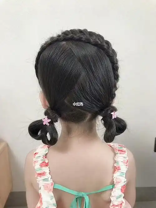 天气炎热给小公主这样扎清爽一整天