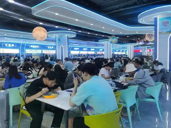 学校,消费能力强,二万多人高校一楼新装修餐厅,郑州新郑新郑城区商铺