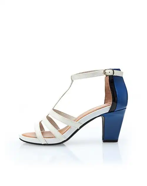 莱尔斯丹le saunda 白色丁字式扣带粗跟女凉鞋