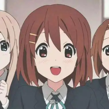 动漫闺蜜头像可爱系的瞳孔里都是迩