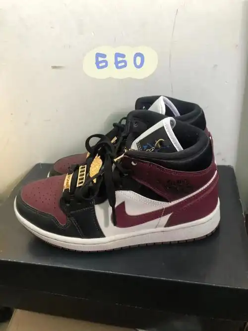 出aj飞翼36码闲置