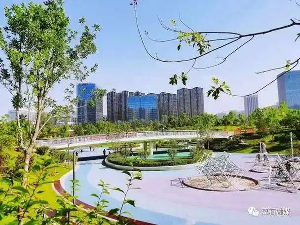 走进太原龙城公园体验园林城市品味