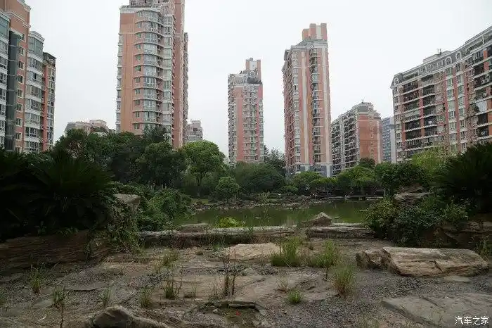 探爱情公寓外景地,致曾经的青春