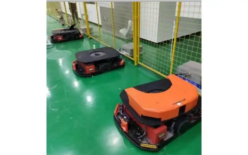 工业移动机器人静态无线充电