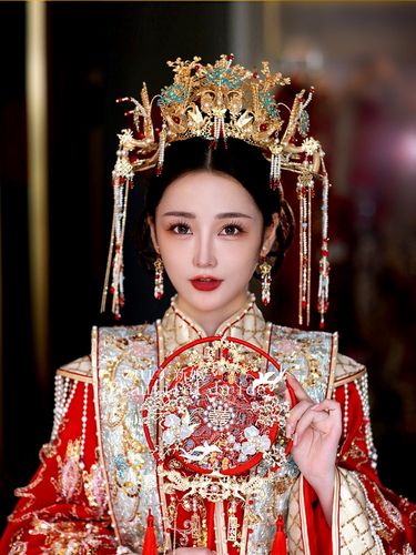 明制凤冠头饰新娘奢华2023新款汉服发冠中式皇后大婚结婚秀禾发饰