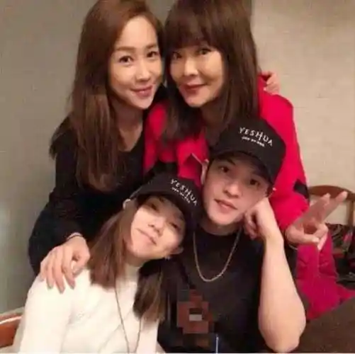 mark ngai邓紫棋怎么认识的