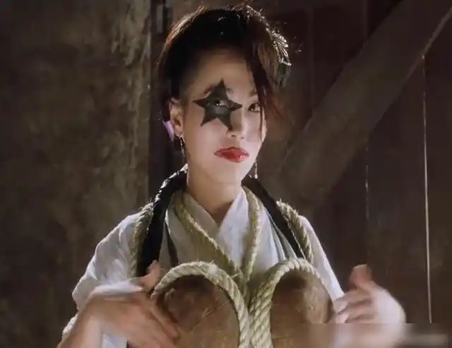 石榴姐年轻时是校花本以为是个玩笑看到年轻时的照片信了