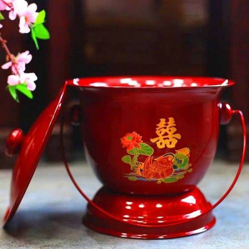 子孙桶结婚婚庆痰盂用品铁红色高脚红色搪瓷带盖夜壶尿壶陪嫁