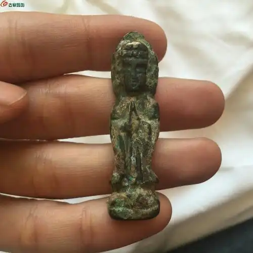 佛像铜器杂件 03 辽金小铜佛 价格:￥1500.