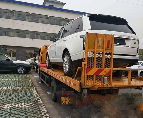 汽车托运可以把行李放在车上吗?