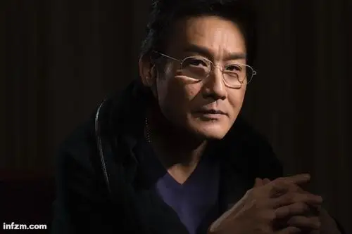 梁家辉,一半退休,永不退役.东方ic