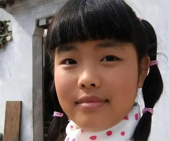 嘎子与英子又重逢,嘎子健壮如牛,28岁的英子上演丑小鸭变白天鹅