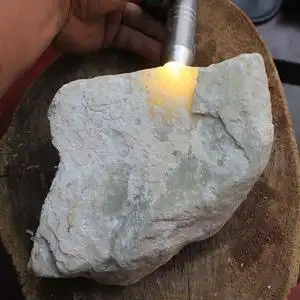 天然奇石青海昆仑玉黄口岫玉原石毛料摆件山料雕刻牌子挂件包邮玉