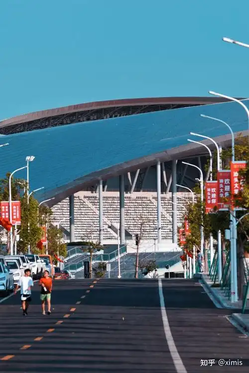 为什么最近汕头的公众号在不遗余力的宣传汕头大学东海岸校区? - 知乎