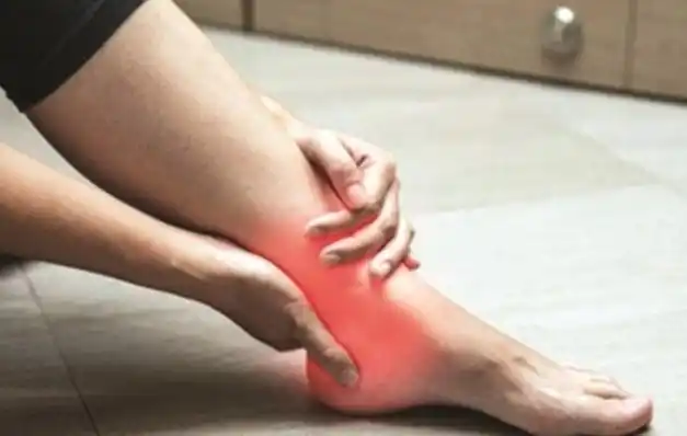 为什么说人老腿先知如果腿脚出现3种变化就要注意保养