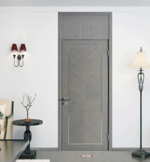 高级灰简约木门营造自由灵动的自然之家