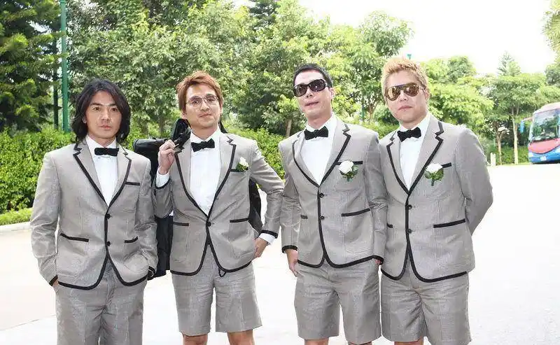 盘点娱乐圈最强伴郎团,最后一组堪称合影高手_袁弘_付辛博_明星