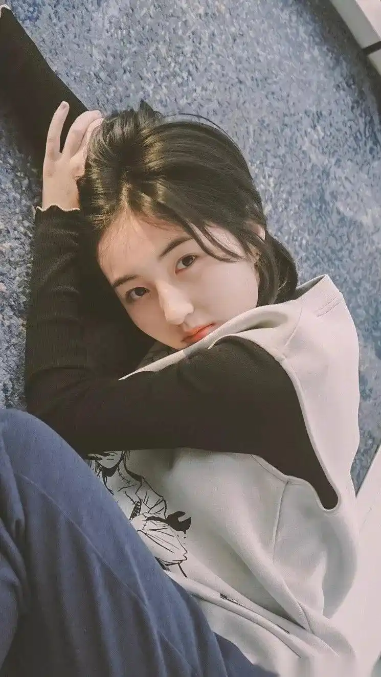 向全世界安利我媳妇张子枫,团长携妹妹的美照来喽!