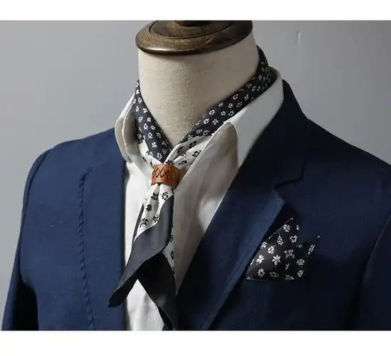 冬季新款男士丝巾真丝小方巾桑蚕丝领巾西装口袋巾套装单买丝巾蓝色款