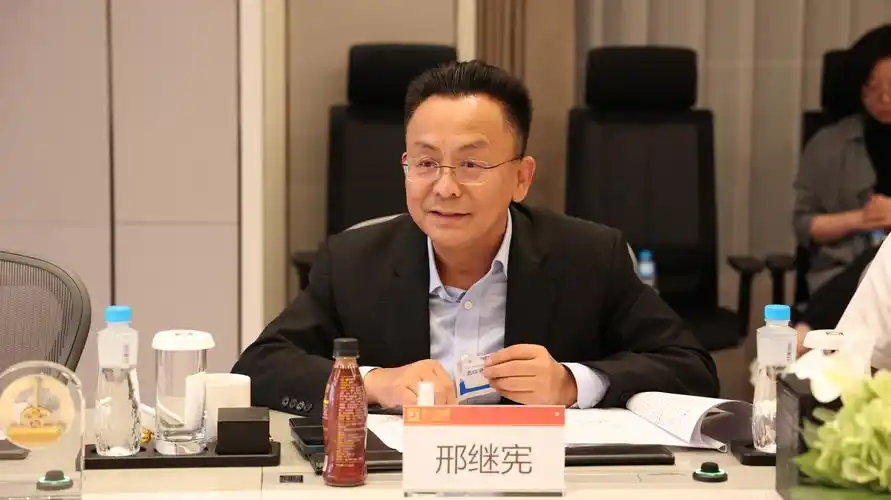 漯河市委书记秦保强一行莅临正大集团交流座谈_新闻中心_正大集团官网