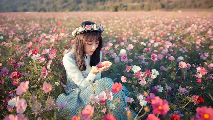 文艺 美女壁纸【205】壁纸是一款电脑壁纸