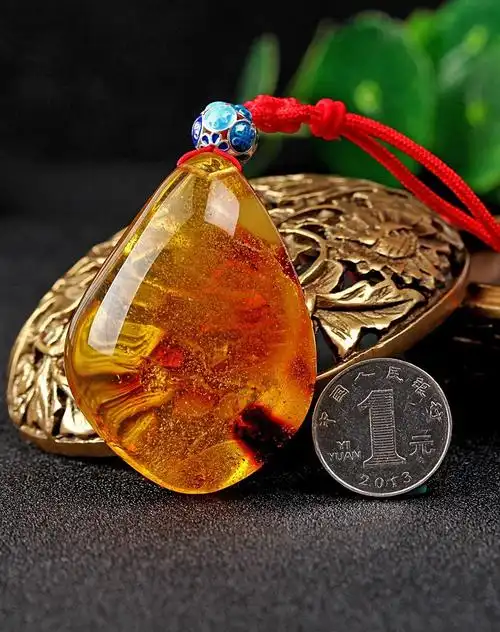 珍藏版 天然琥珀金珀水滴随形吊坠(含配绳)