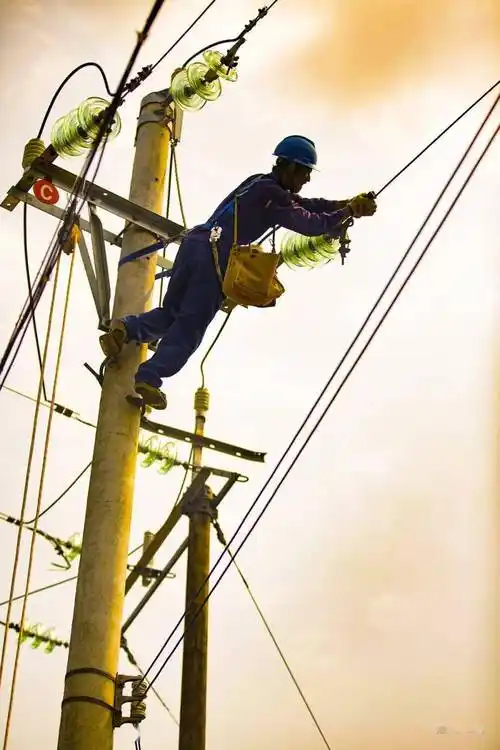 五一国际劳动节 · 展示您的"最美劳动瞬间"!