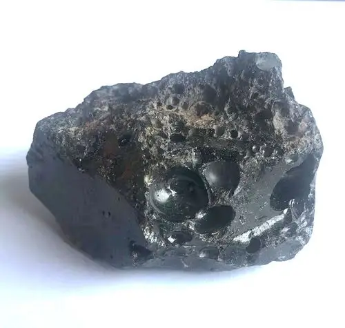 玻璃陨石鉴赏_an