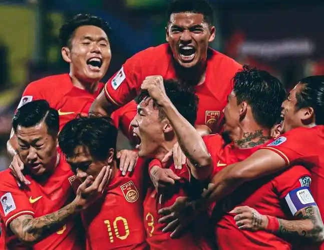 国足新帅上任酝酿大清洗重用归化扶正韦世豪武磊主力不保