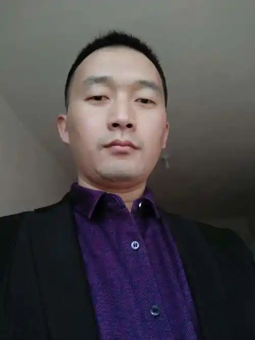 40岁离异男征婚照片(id:1024526)_广东深圳征婚交友_我主良缘网