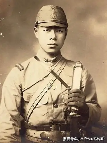 38张,二战日本军人老照片:身材矮小,装备精良