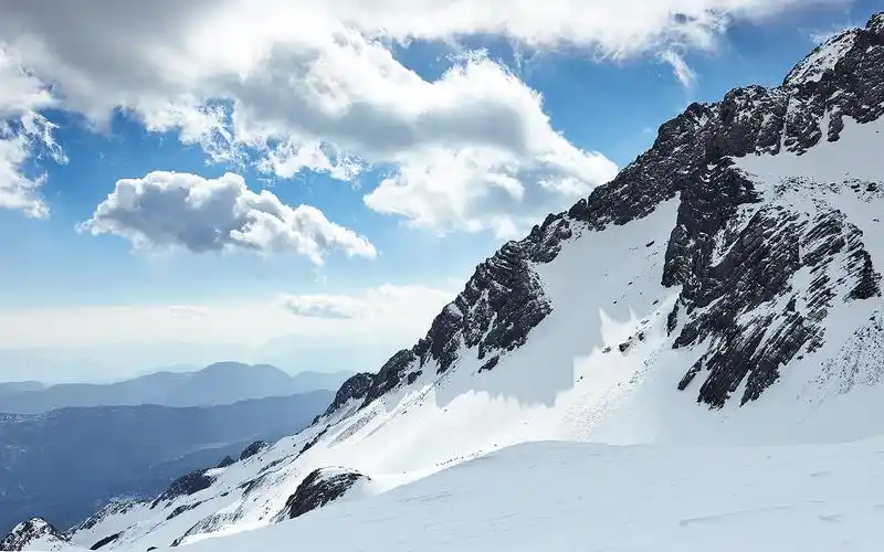 云南玉龙雪山风景图片桌面壁纸
